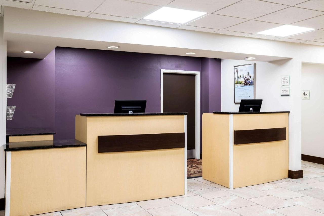 La Quinta Inn By Wyndham Davenport & Conference Center Luaran gambar
